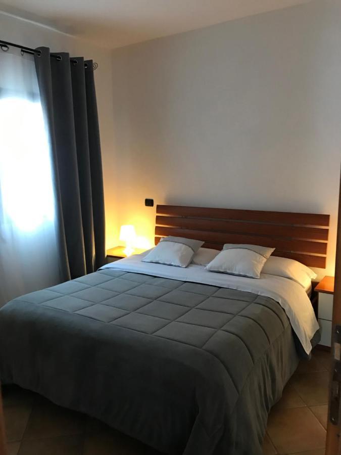 Monis Hogar Appartement Arzachena Buitenkant foto