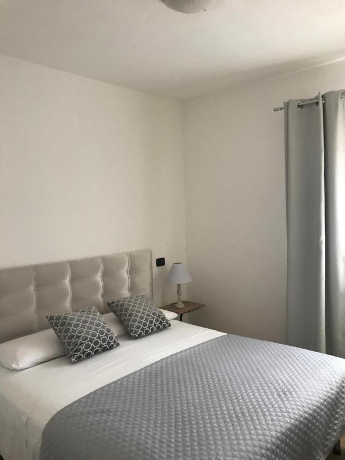 Monis Hogar Appartement Arzachena Buitenkant foto