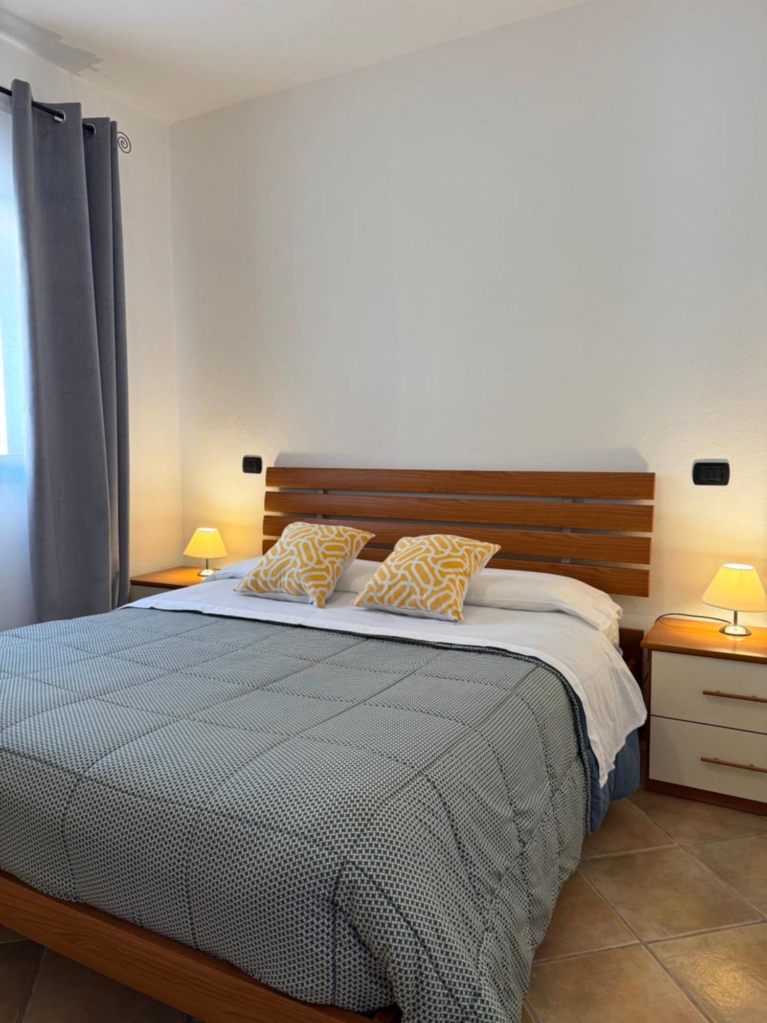 Monis Hogar Appartement Arzachena Buitenkant foto